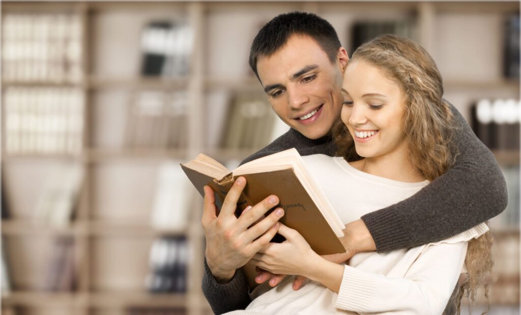 christian-dating-young-couple-reading-bible-chicagoreader-com-2024-clean